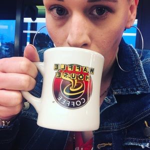 Meet your Posher, Maureen